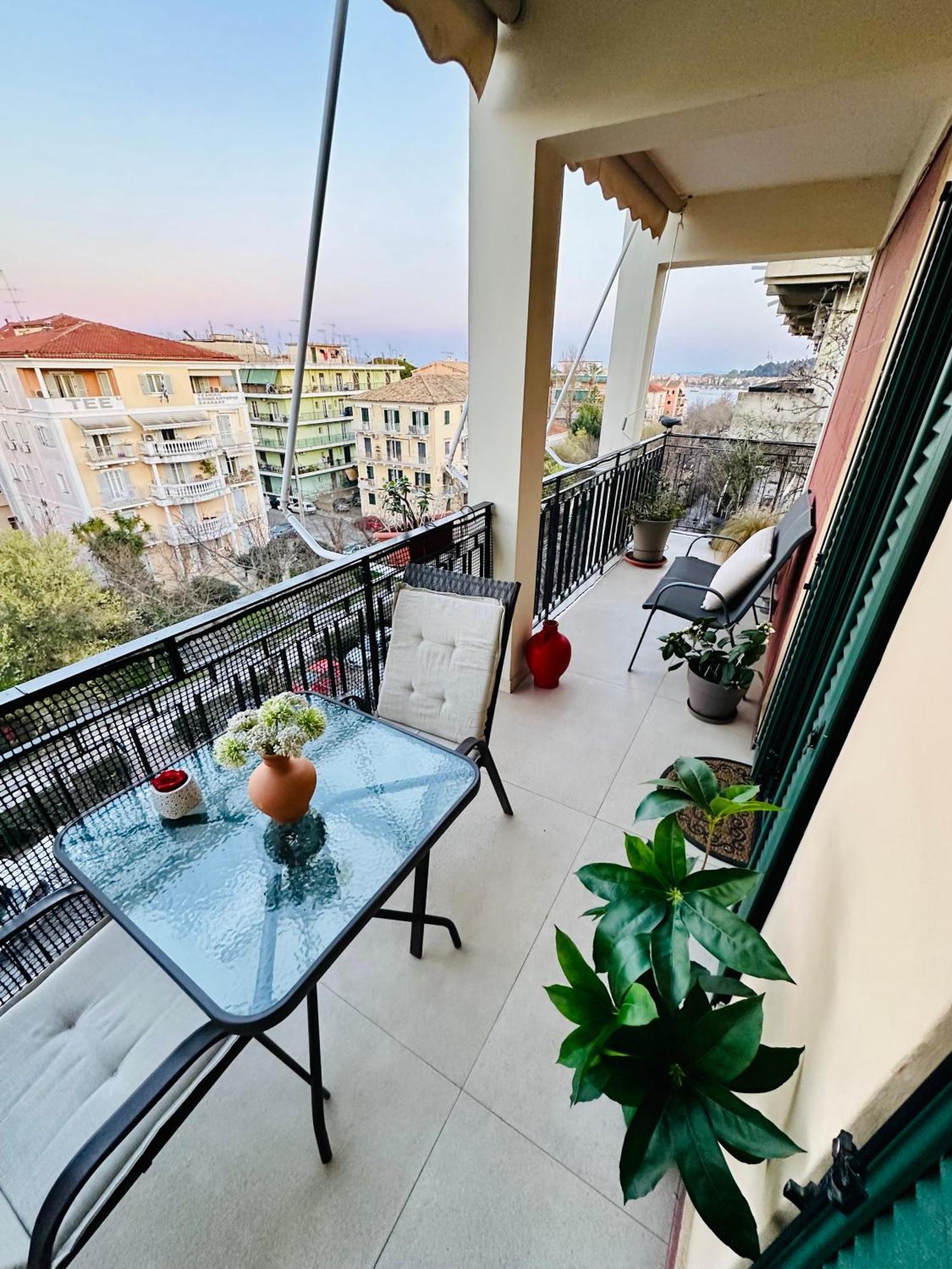 Elli & Klairi Apartment Corfu  Eksteriør bilde