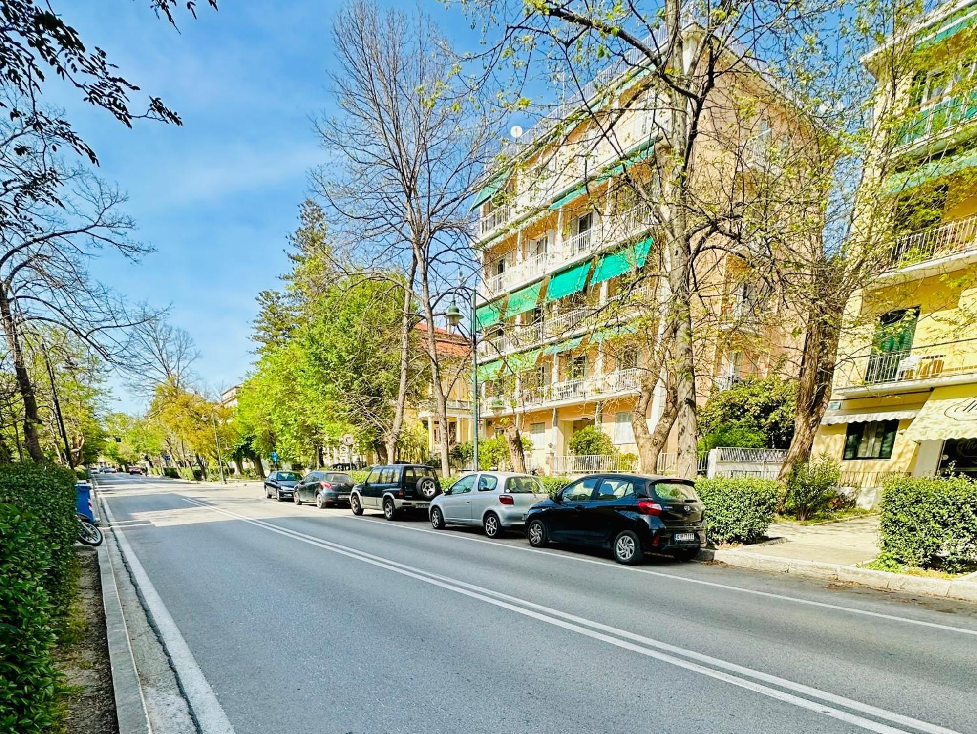 Elli & Klairi Apartment Corfu  Eksteriør bilde